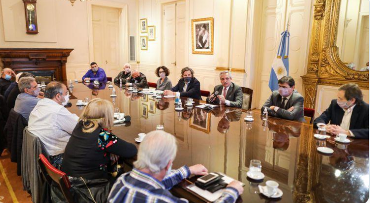 Los detalles de la suba escalonada del salario mínimo hasta febrero de 2022 | Noticias