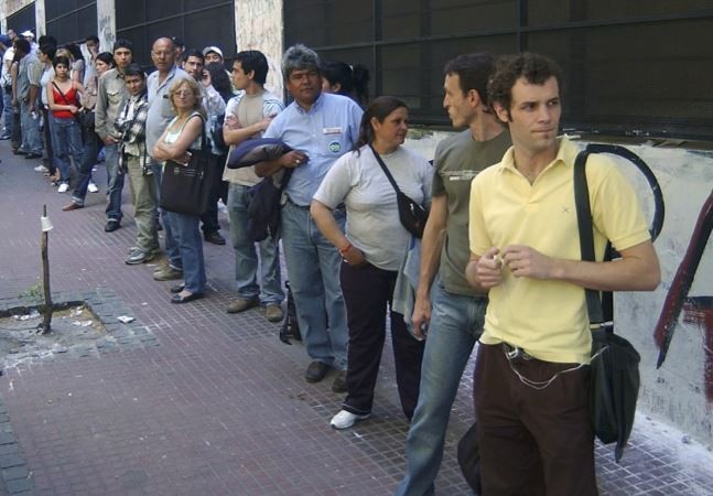 Aseguran que la desocupación cayó por el “efecto desaliento” y que se destruyeron puestos de trabajo | Información General