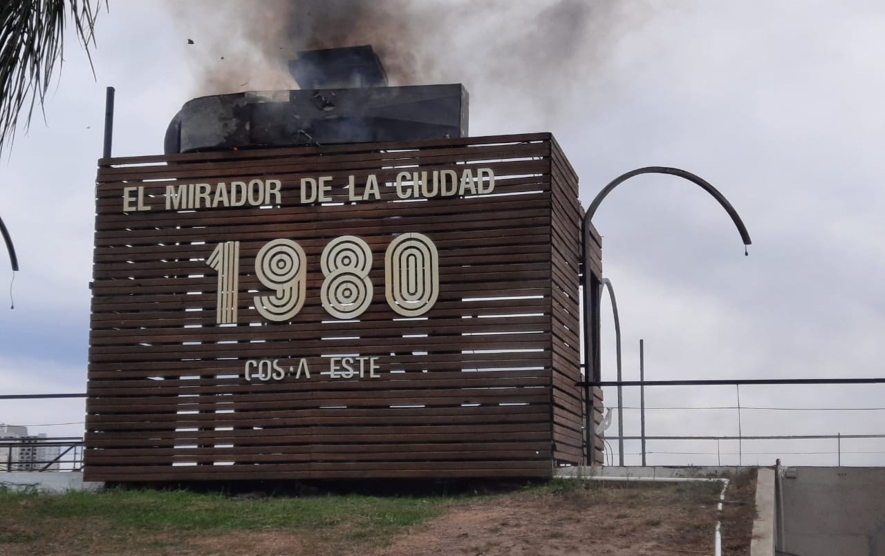 Se incendió un restaurante de la costanera, pero nadie resultó herido | Policiales