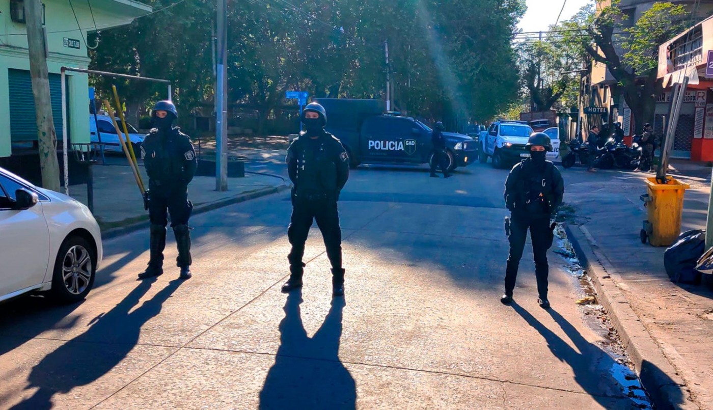 Abatieron al hombre atrincherado en Caseros: hallaron muerto a su rehén | Nacionales