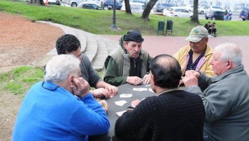 Se presentó un proyecto de ley para recomponer el haber a los pensionados de las ex AFJP | Legislativas