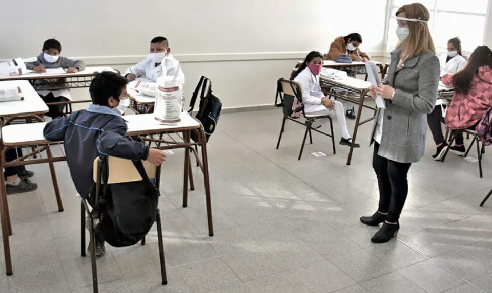 Docentes: El gobierno ratificó la propuesta y exigió que levanten el paro | Noticias