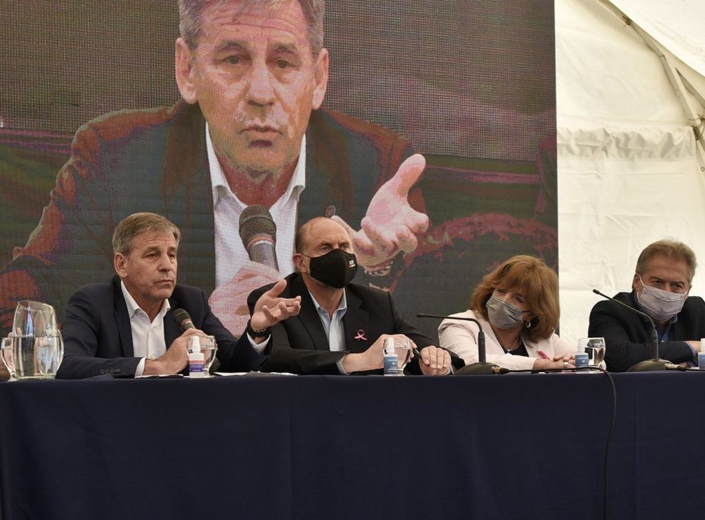 Jatón: “Esta obra permitirá que todos los santafesinos tengan agua potable” | Noticias