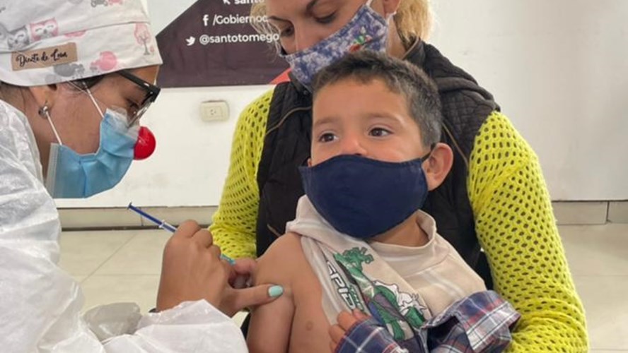Covid-19: este sábado hay programados 2.080 turnos de vacunación para niños de 3 a 11 años | Información General