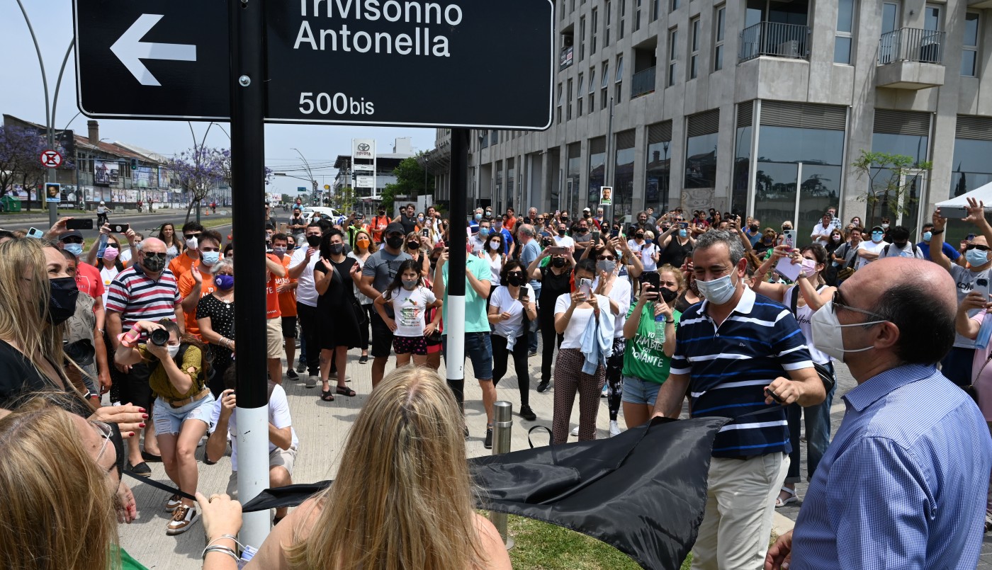 Una calle de Rosario llevará el nombre de una niña convertida en símbolo de la donación de órganos | Información General