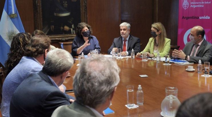 El Gobierno le pidió a los laboratorios congelar los precios de medicamentos hasta enero | Noticias