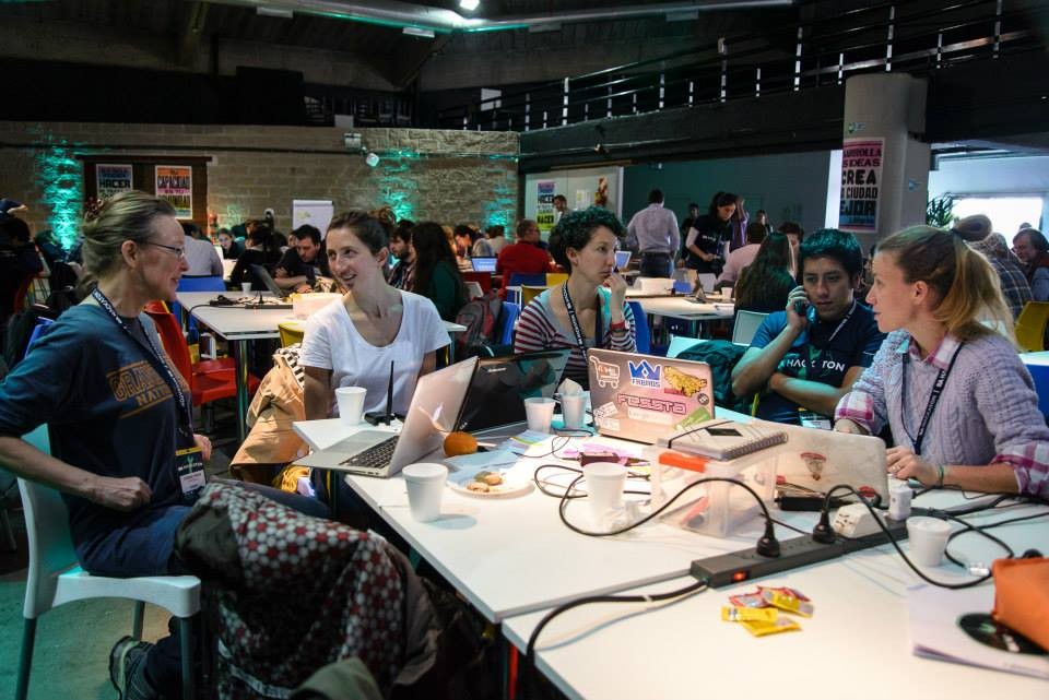 Lanzaron un hackathon sobre soluciones tecnológicas para combatir la violencia de género | Igualdad y Género
