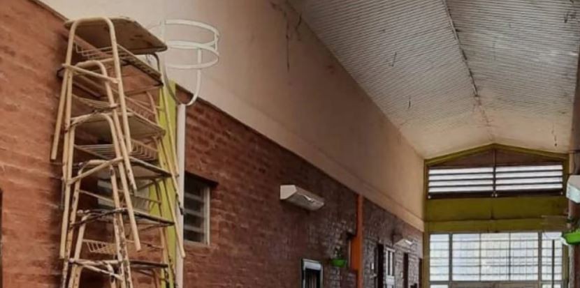 Intentó robar una escuela y quedó atrapado en el techo | Nacionales