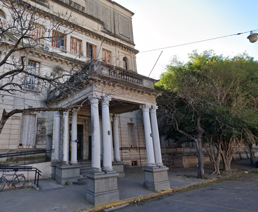 Fotos: incendió una de las habitaciones del Hospital Italiano, pero fue detenido | Policiales