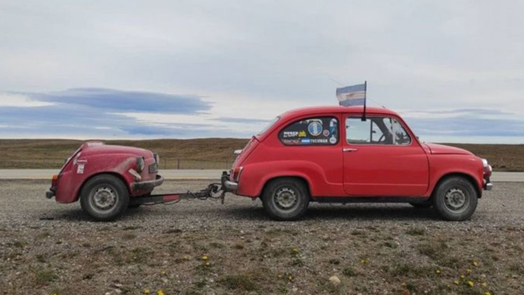 Viajan en un “Fitito y medio” y llevan recorridos 11 mil kilómetros | Noticias