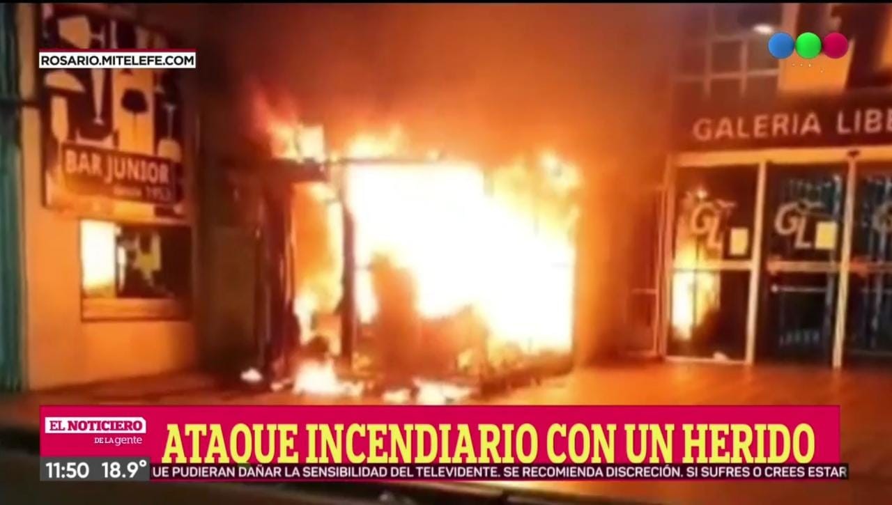 Video: así fue el momento en el que incendiaron la sede de Rosario Central | Deportes