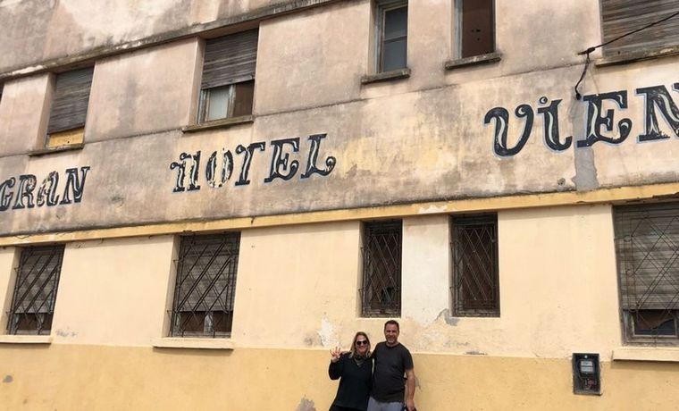 Turistas creen que posaron cerca de un "fantasma" en Córdoba | Nacionales