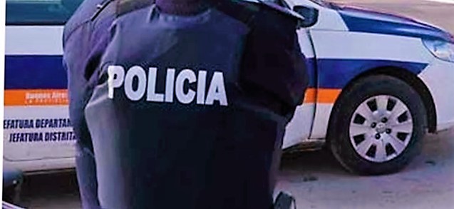 Detienen a un policía bonaerense acusado de abusar de una testigo a la que custodió | Policiales