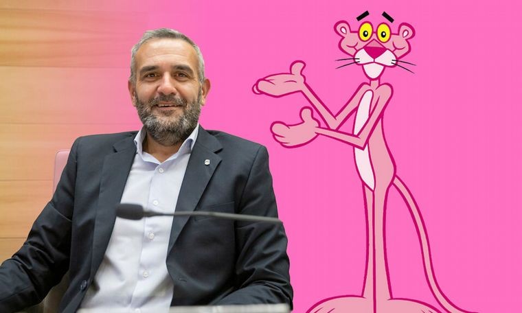 Pretendía impulsar un homenaje al creador de la Pantera Rosa: el proyecto fue quitado del temario en la Legislatura de Córdoba | Legislativas