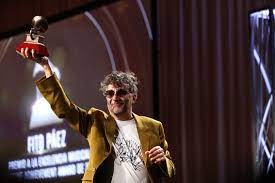 Fito recibió el Grammy a la excelencia por ser "parte del gran laboratorio artístico argentino" | Espectaculos