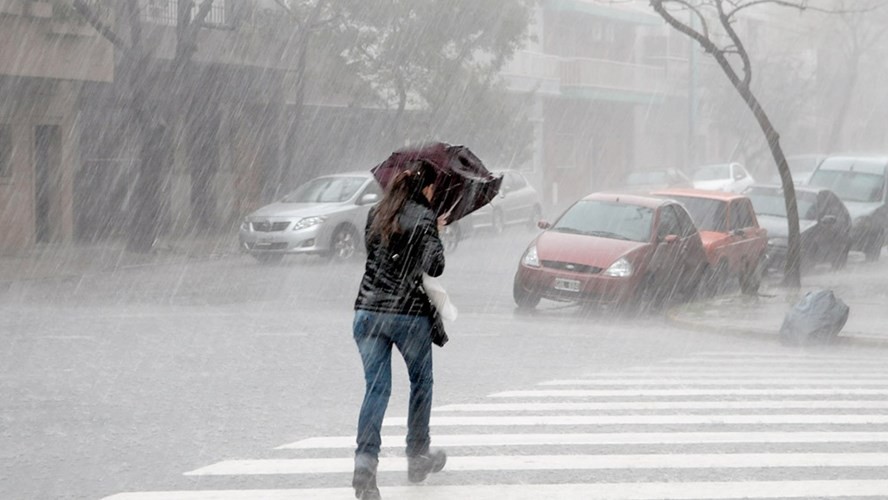 Tras un día caluroso, rige un alerta meteorológico | Información General