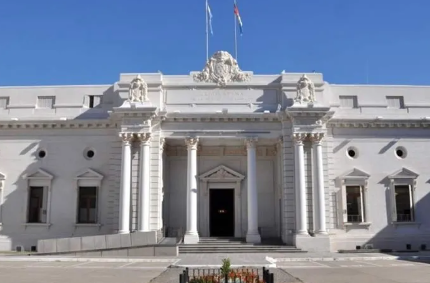 Legisladores se reunieron con familiares de detenidos por falsas denuncias de abuso | Legislativas