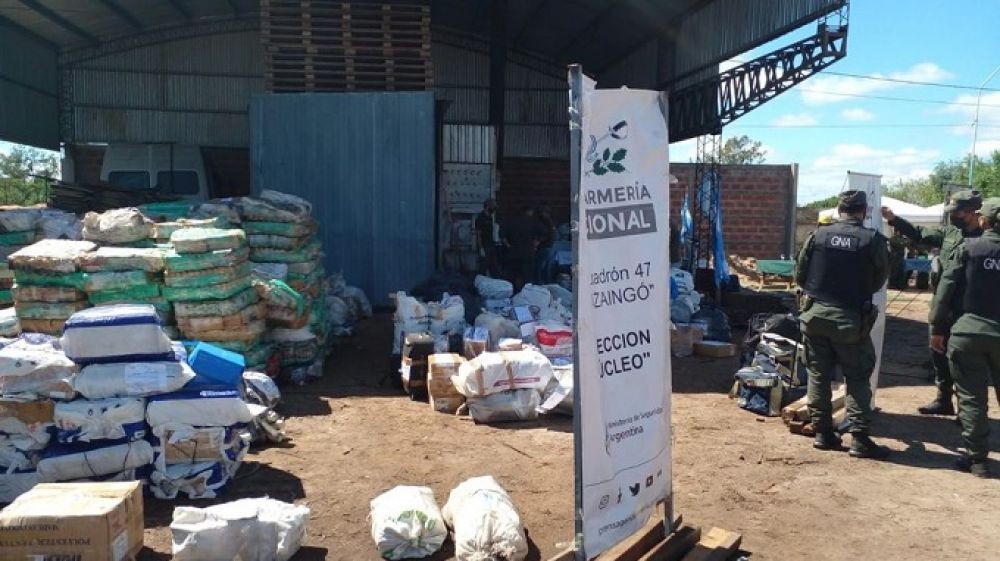 Quemaban 20 toneladas de marihuana y llenaron de humo a todo un pueblo de Corrientes | Nacionales