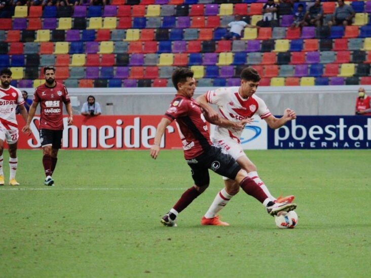 Unión jugó mal, cayó en Santiago y ahora depende de otros resultados | Deportes