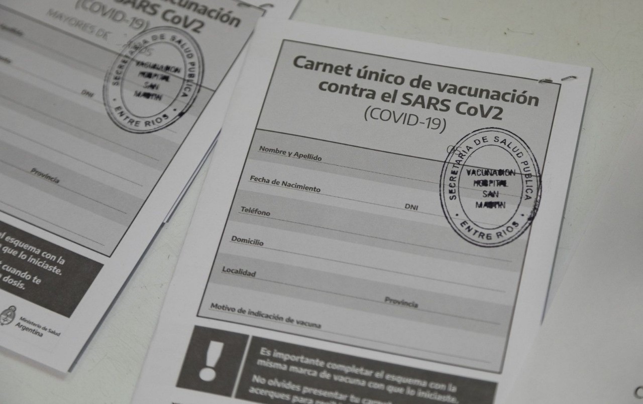 En Tucumán denuncian la venta de pases sanitarios falsos en Tucumán | Nacionales