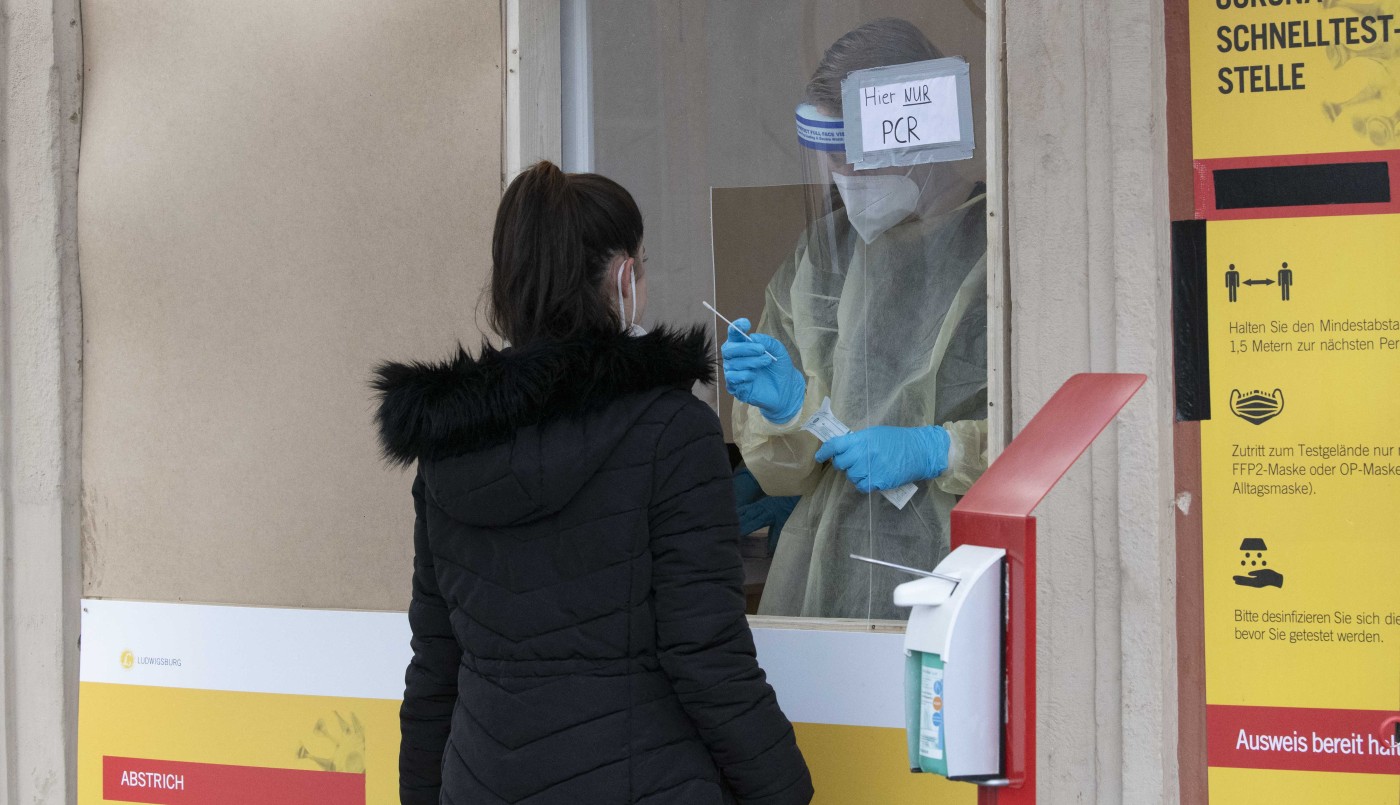 La OMS afirmó que no hay pruebas de que ómicron cause cuadros más graves de coronavirus | Noticias