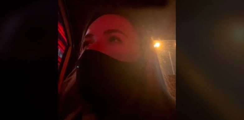 Sufrió acoso sexual en un taxi, lo grabó y lo subió a TikTok | Redes