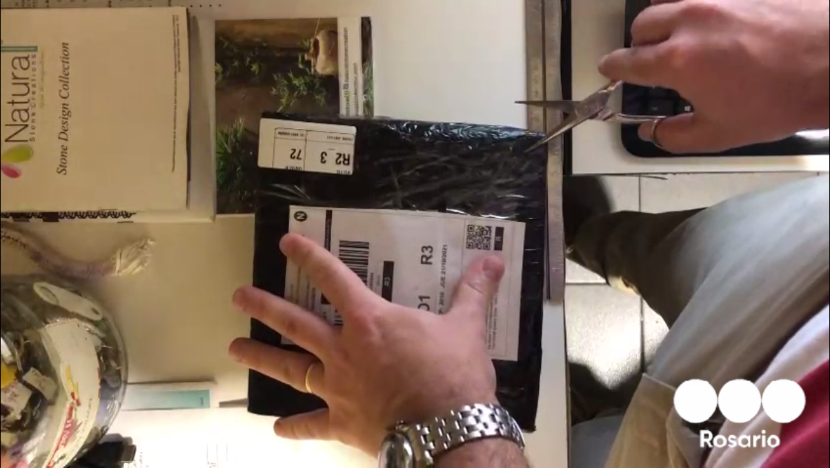 Número equivocado: Compró un I-phone por internet y le mandaron una lata de arvejas | Redes