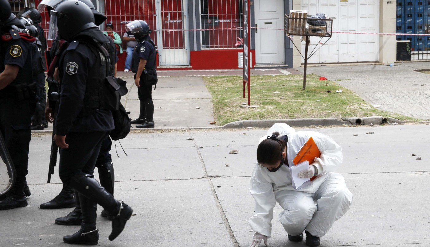 Video documento: el momento que el policía mata a Luciano Olivera y el grito de "lo maté" | Policiales