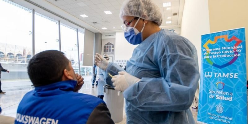 Confirman casos de variante Ómicron en Córdoba y se estudia un caso en Santa Fe | Nacionales