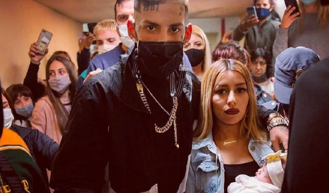 La foto en la cama que dispararon los rumores de infidelidad de Tamara Báez, la novia de L-Gante | Espectaculos