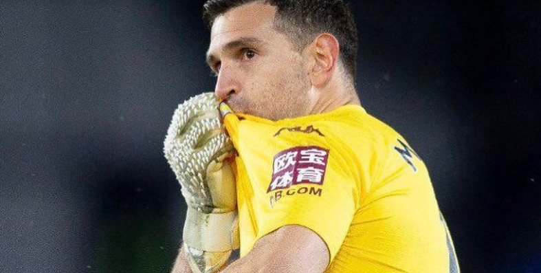 El regalo de Navidad de Dibu Martínez a un nene de 6 años que lo tiene como ídolo | Deportes