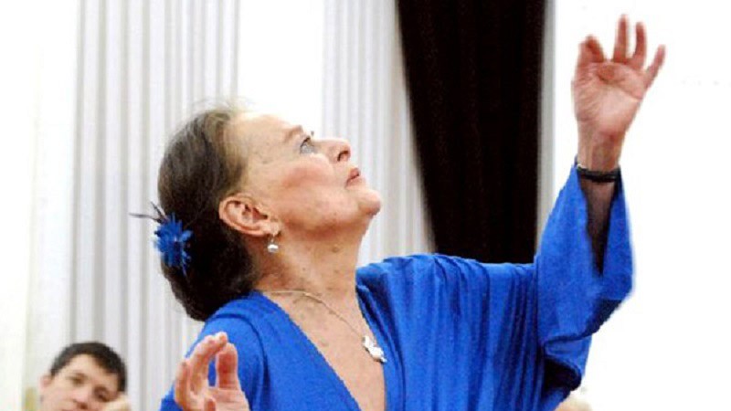 Organizan danza colectiva al aire libre para celebrar los 100 años de María Fux | Espectaculos