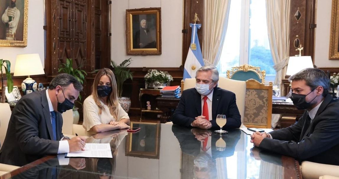 El Gobierno acordó el congelamiento de precios en el sector turístico para la temporada de verano | Nacionales