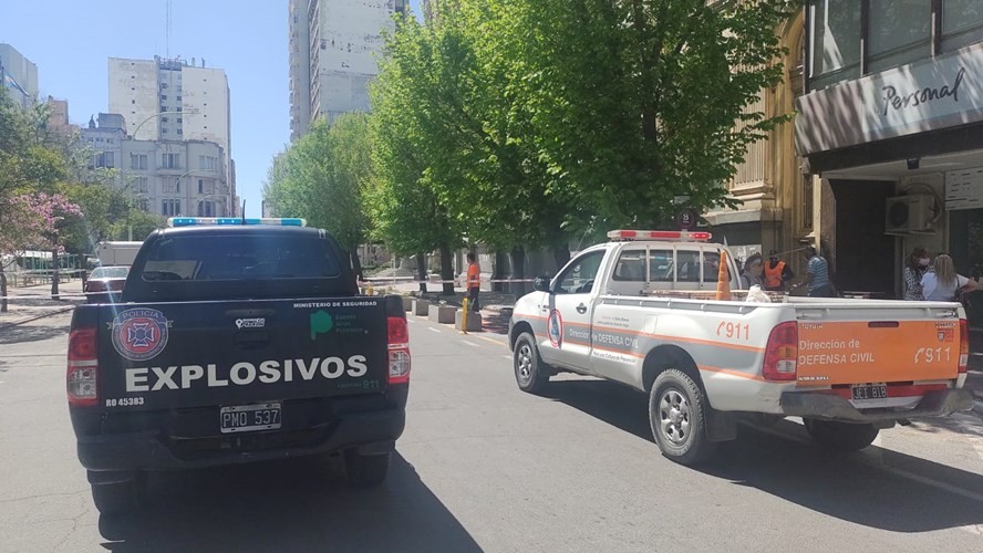 Acusan a una mujer de realizar 70 amenazas de bomba en Bahía Blanca | Nacionales