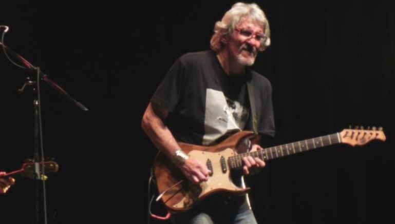 El difícil momento de Gustavo Bazterrica, histórico guitarrista de Los abuelos de la nada | Espectaculos