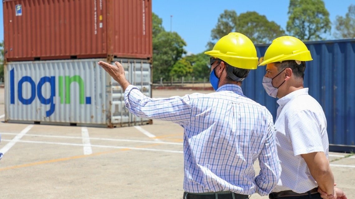 Salió la segunda barcaza con contenedores desde el Puerto de Santa Fe con destino a Asia | Noticias