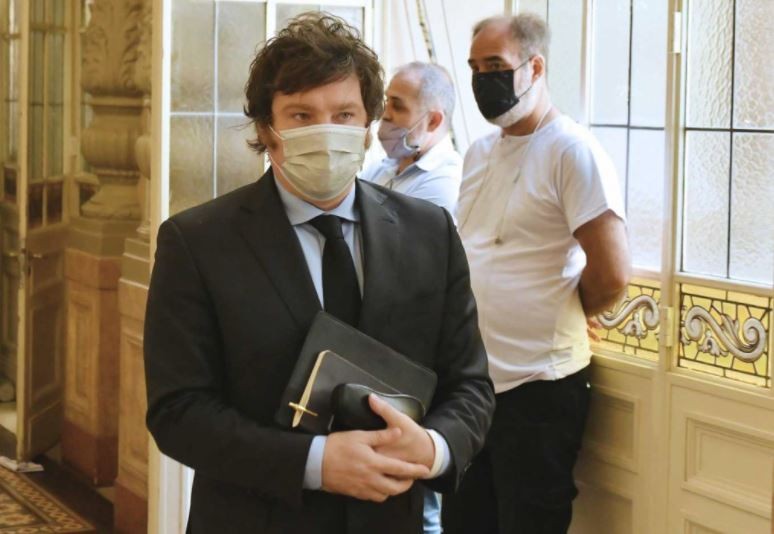 Milei defendió el sorteo de su sueldo como diputado: "No me parece un gesto de populismo" | Legislativas