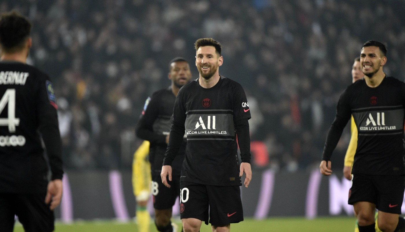 Messi continúa recuperándose del coronavirus y es baja ante Lyon | Deportes