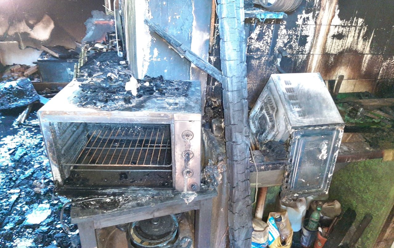 Feroz incendio en Corrientes generó pérdidas totales en una vivienda | Nacionales