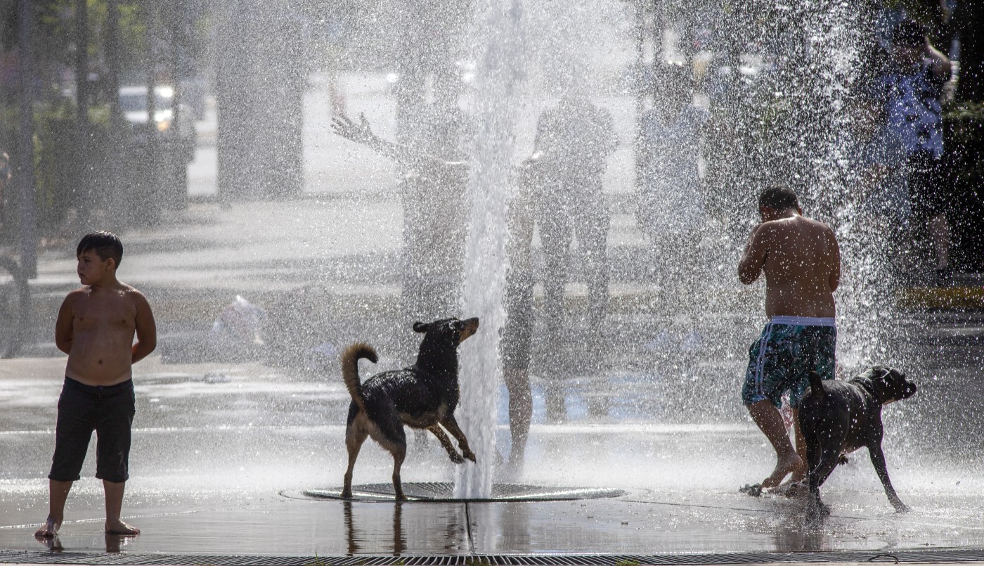 Una ola de calor imparable: once provincias están bajo alerta rojo, entre ellas Santa Fe | Información General