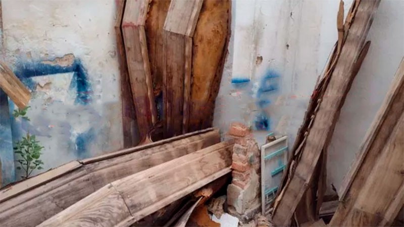 Misterio por el hombre que convivía en una casa con 4 ataúdes | Nacionales