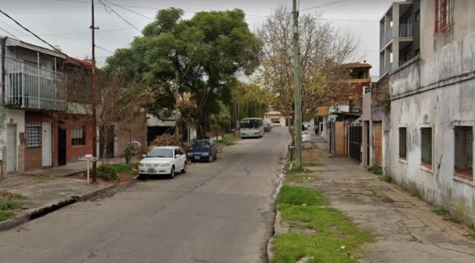 Un ladrón intentó asaltar a una pareja de jubilados, se disparó accidentalmente y murió | Nacionales