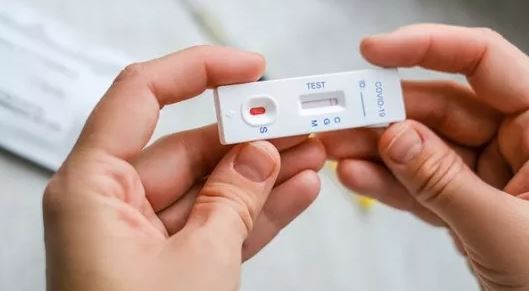 Comienza la comercialización de los autotesteos de Covid-19: ¿cuánto cuestan y cómo se usan? | Nacionales