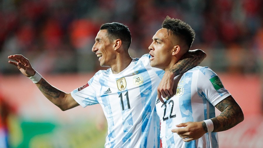 Con muchas bajas, Argentina defiende su invicto ante Colombia | Deportes