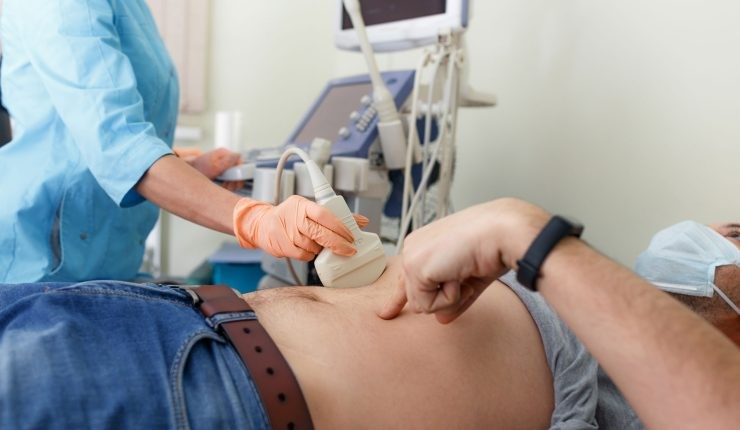 Un hombre de 67 años fue al hospital por una hernia y descubrieron que tenía órganos genitales femeninos | Información General