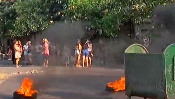 Violó a su hermana de 11 años, confesó, lo liberaron y se volvió a entregar para que no lo linchen | Información General