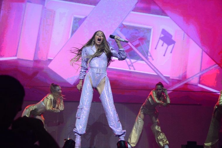 Tini y Duki emocionaron en la segunda noche del Festival de Villa María | Espectaculos