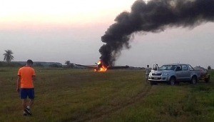 Se prendió fuego un avión hidrante que combatía incendios en Corrientes cuando era reabastecido | Nacionales