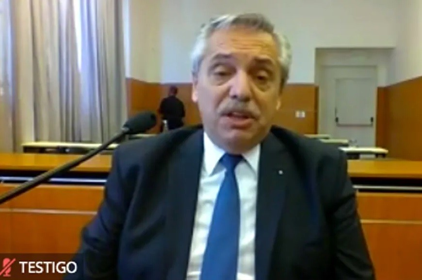 "Decisiones no judicializables": Alberto Fernández defendió Cristina en Comodoro Py | Nacionales