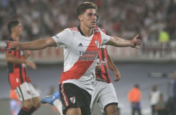Con un hat-trick de Julián Álvarez, River goleó a Patronato en el Monumental | Deportes